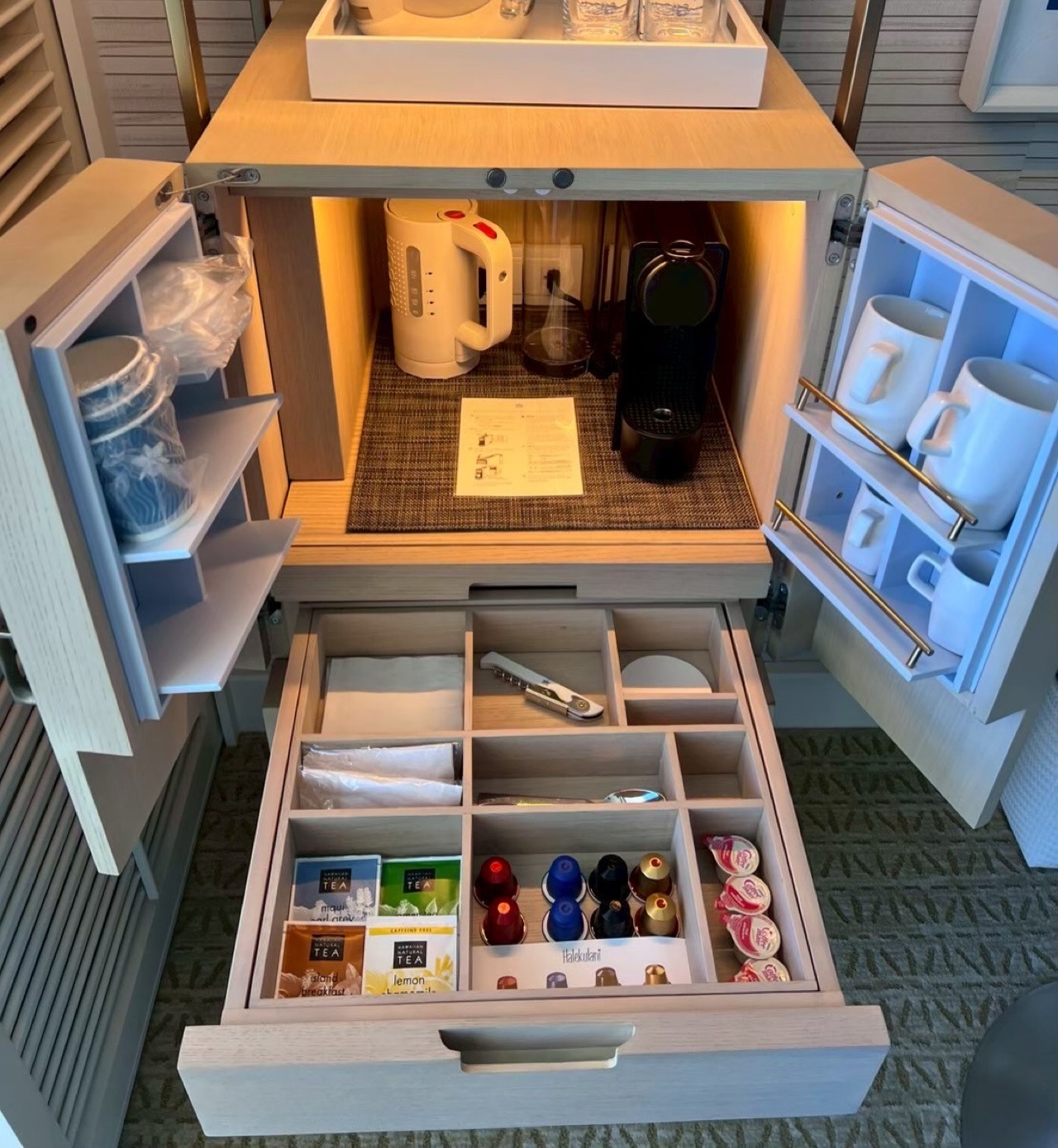 ハレクラニ コーヒー　ケトル